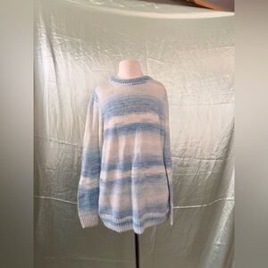 GAP Light Blue and White Women's Sweater